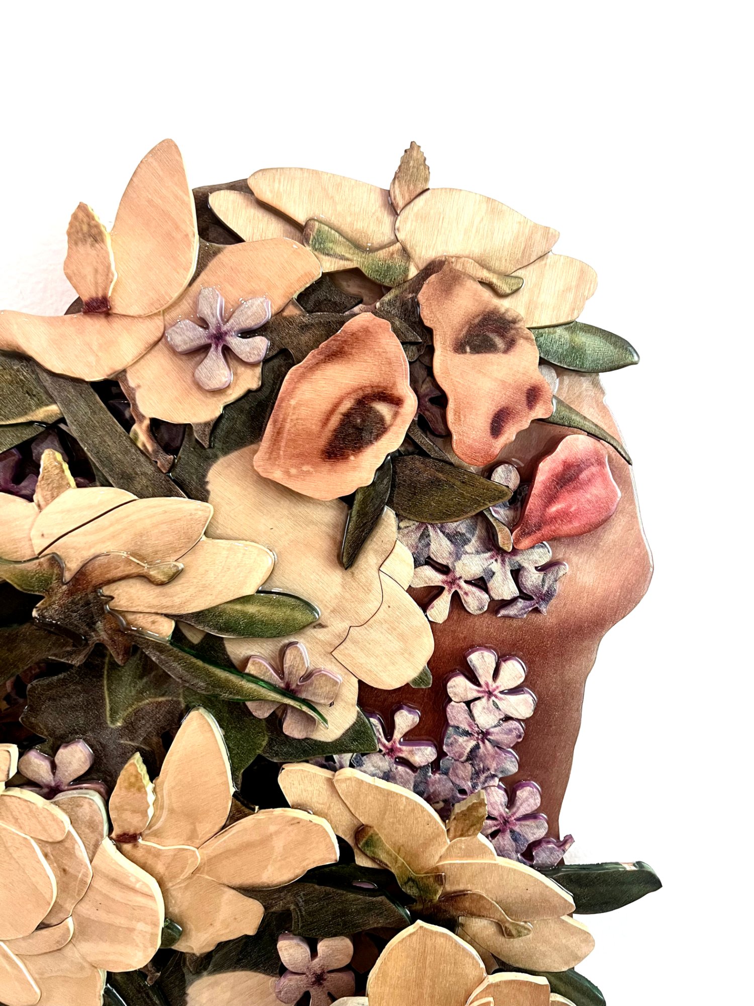 SheWasBornInMagnoliasDetail